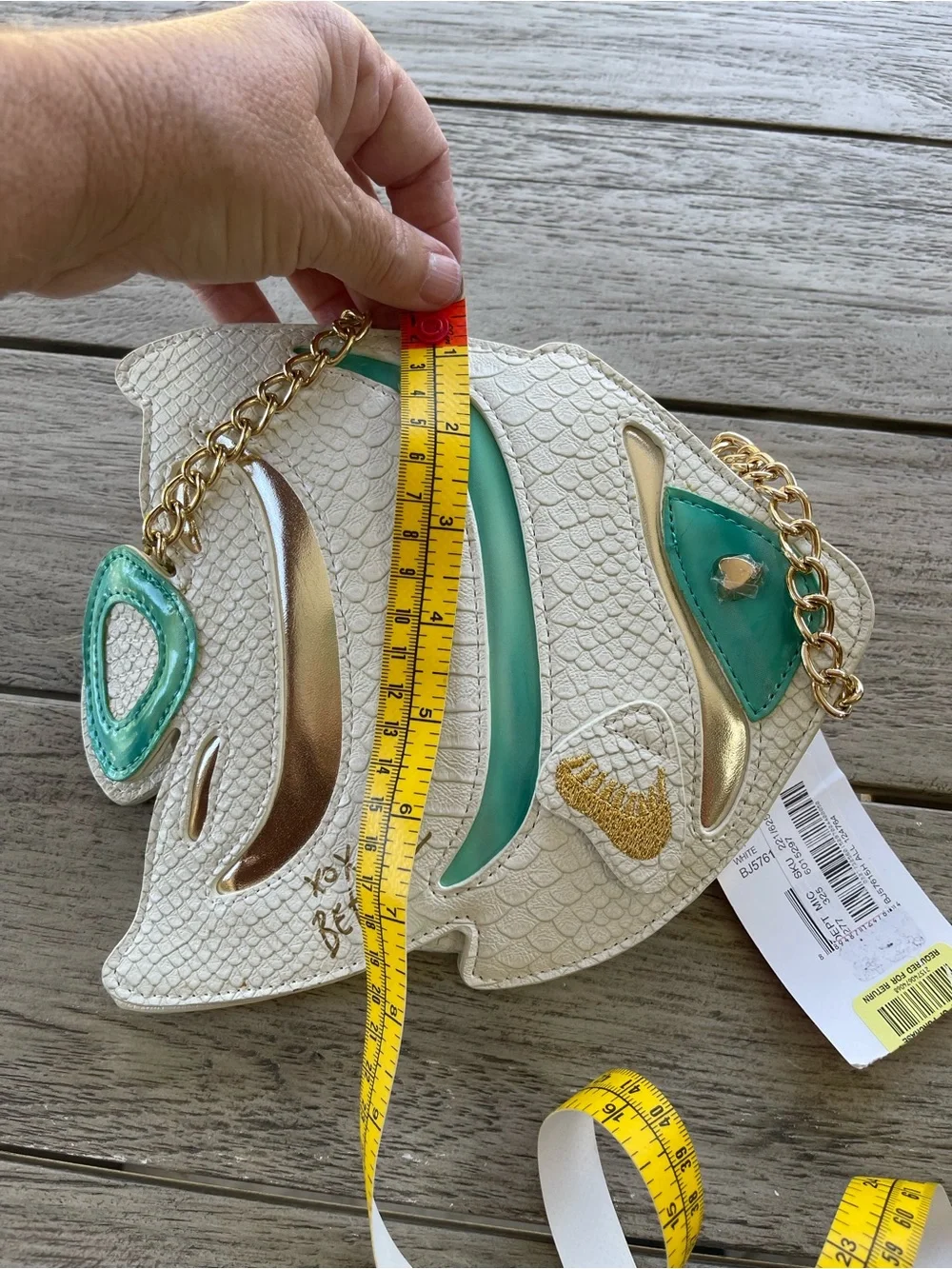 Betsey Johnson Kitsch Fishy Shaped “Plenty Of Fish In The Sea” Crossbody Bag NWT - Picture 8 of 8